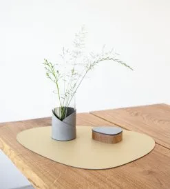 LIND DNA Hippo Pöytätabletti Kaareva -Ekelund Linneväveri Kauppa 31516 06 6 EnvironmentImage 42e65411c5