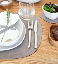 LIND DNA Bull Pöytätabletti Kaksipuolinen Kaareva L 1 Kpl -Ekelund Linneväveri Kauppa 501973 01 5 EnvironmentImage 4e073f9bb4