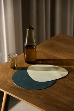 LIND DNA Nupo Pöytätabletti Circle Kaksipuolinen M 1 Kpl -Ekelund Linneväveri Kauppa 501975 01 41 EnvironmentImage dbdc75d373