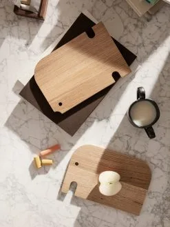 Ferm LIVING AniBoard Tarjoilutarjotin 15,5x23 Cm -Ekelund Linneväveri Kauppa 507298 01 2 EnvironmentImage ede7cd3fe3