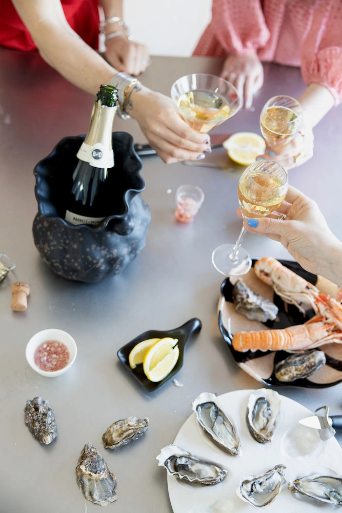 ByOn Curve Vati Black-beige 5 ByOn Curve Vati Black-beige - Image 3