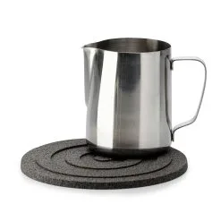 Born In Sweden Circle Pyöreä Pannunalunen Ø 20 Cm -Ekelund Linneväveri Kauppa 572419 01 20 ProductImageExtra fcc972b128