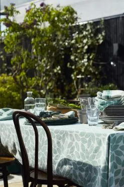 Lexington Printed Leaves -pöytäliina 150 X 250 Cm 9 Lexington Printed Leaves -pöytäliina 150 X 250 Cm -Ekelund Linneväveri Kauppa 575338 01 40 EnvironmentImage d10db6915a