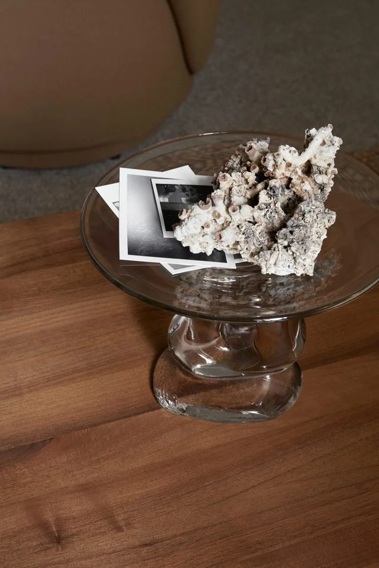 Ferm LIVING Damo Glass Centerpiece -lautanen 5 Ferm LIVING Damo Glass Centerpiece -lautanen - Image 3