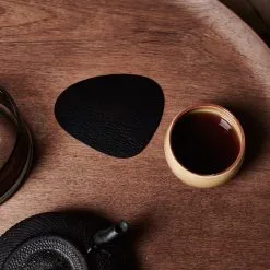 LIND DNA Cloud-Nupo Lasinalunen Kaksipuolinen Kaareva 1 Kpl -Ekelund Linneväveri Kauppa kaffeunderlC3A4gg 87f4bc4ab8